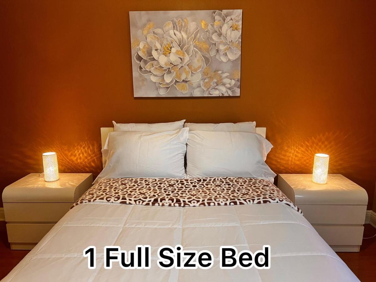 Spotless Guest With Shared Bathroom Privatunterkunft *